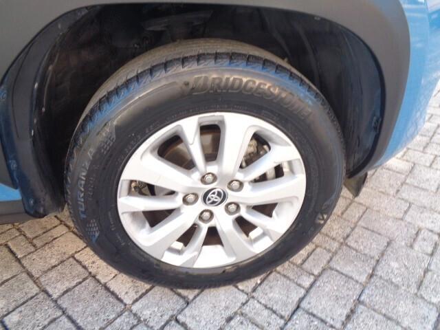 Toyota Yaris Cross 1.5 Hybrid 5p. E-CVT Business NESSUN VINCOLO DI FINANZIAMENTO