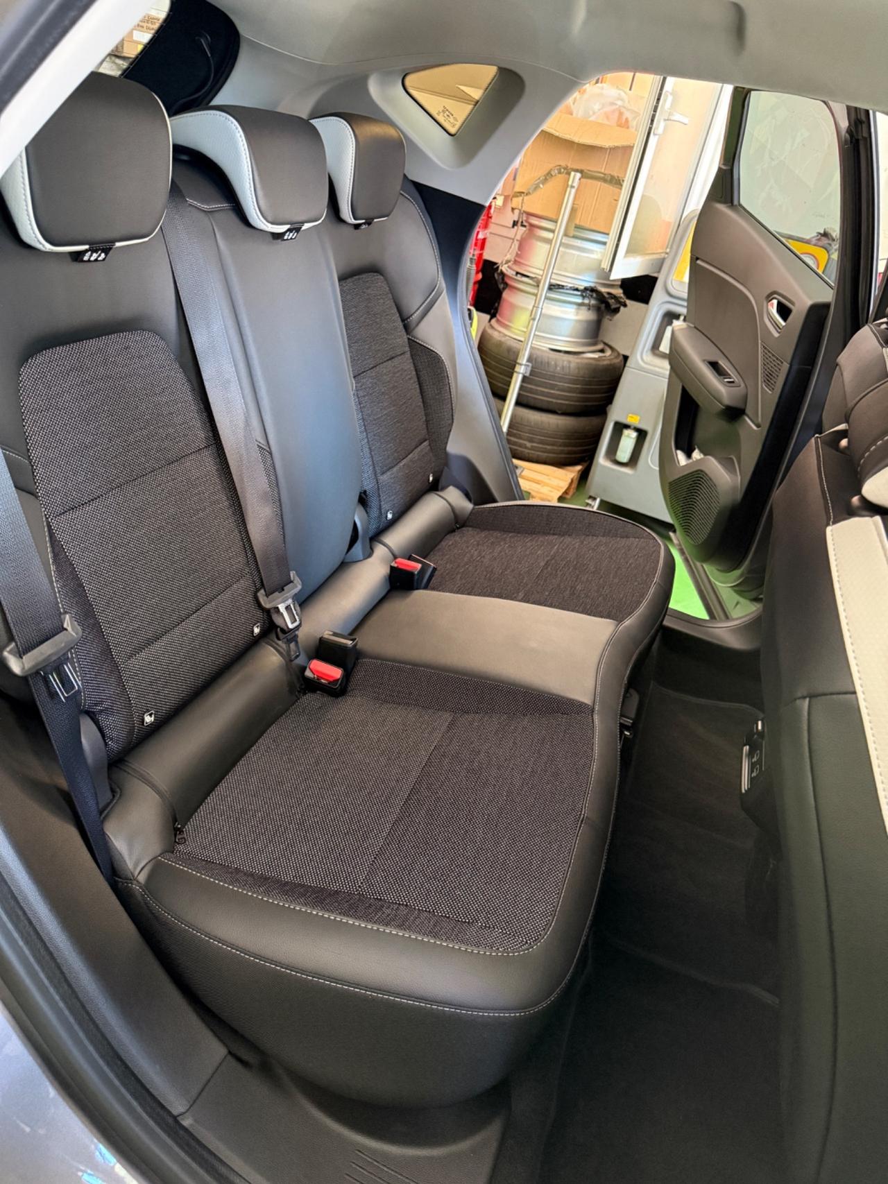 Renault Captur Mild Hybrid Intens