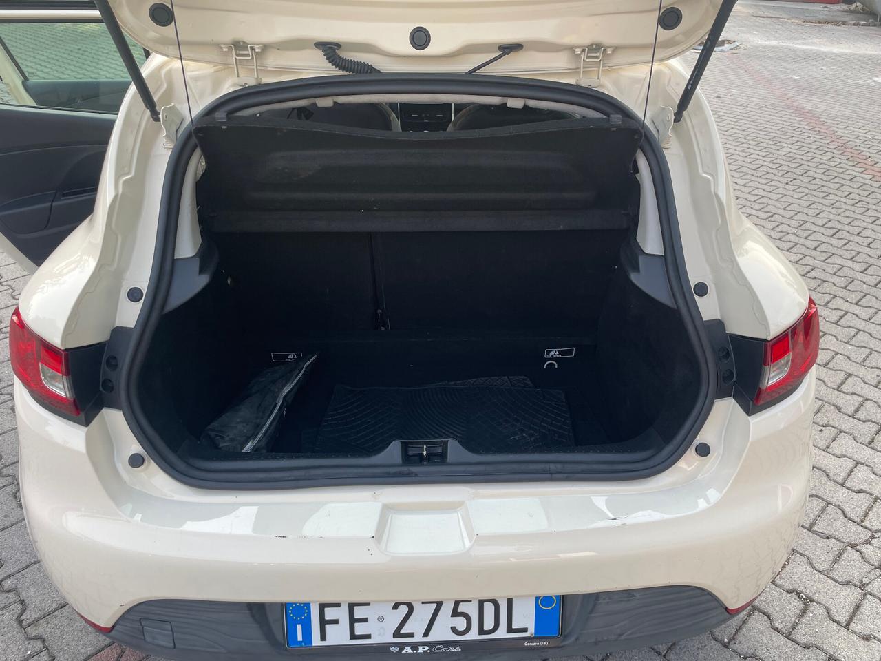 Renault Clio 1.5 DCI DIESEL