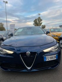Alfa Romeo Giulia 2.2 Turbodiesel 180 CV AT8 Business Sport Launch Ed.