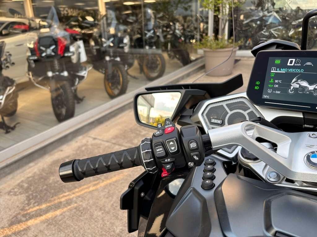 Bmw R 1300 RT 2025 / KM 1.000 Tua a solo 269 Euro al mese