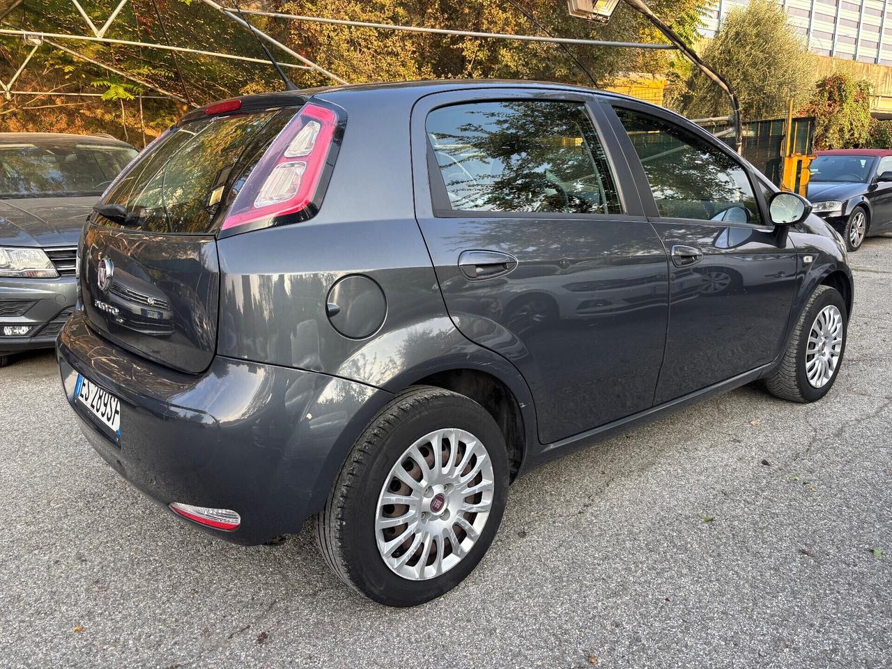 Fiat Punto 1.2 8V 5 porte Lounge OK Neopatentati