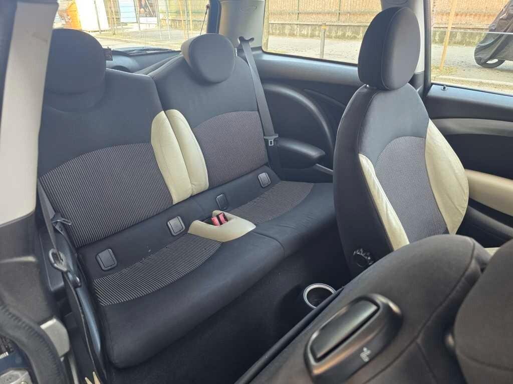 MINI 1,6 BENZINA- ABBEY ROAD- OK NEOPATENTATI