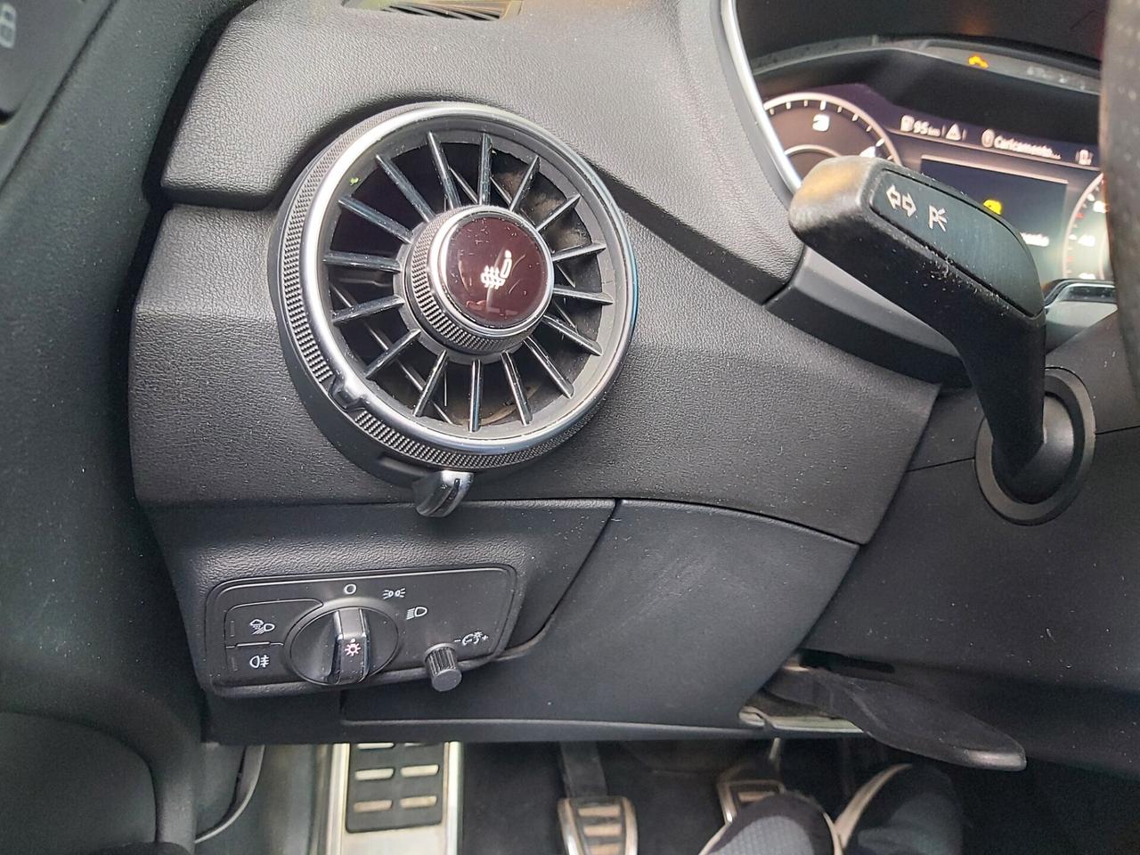 Audi TT Coupé 2.0 TDI ultra S line