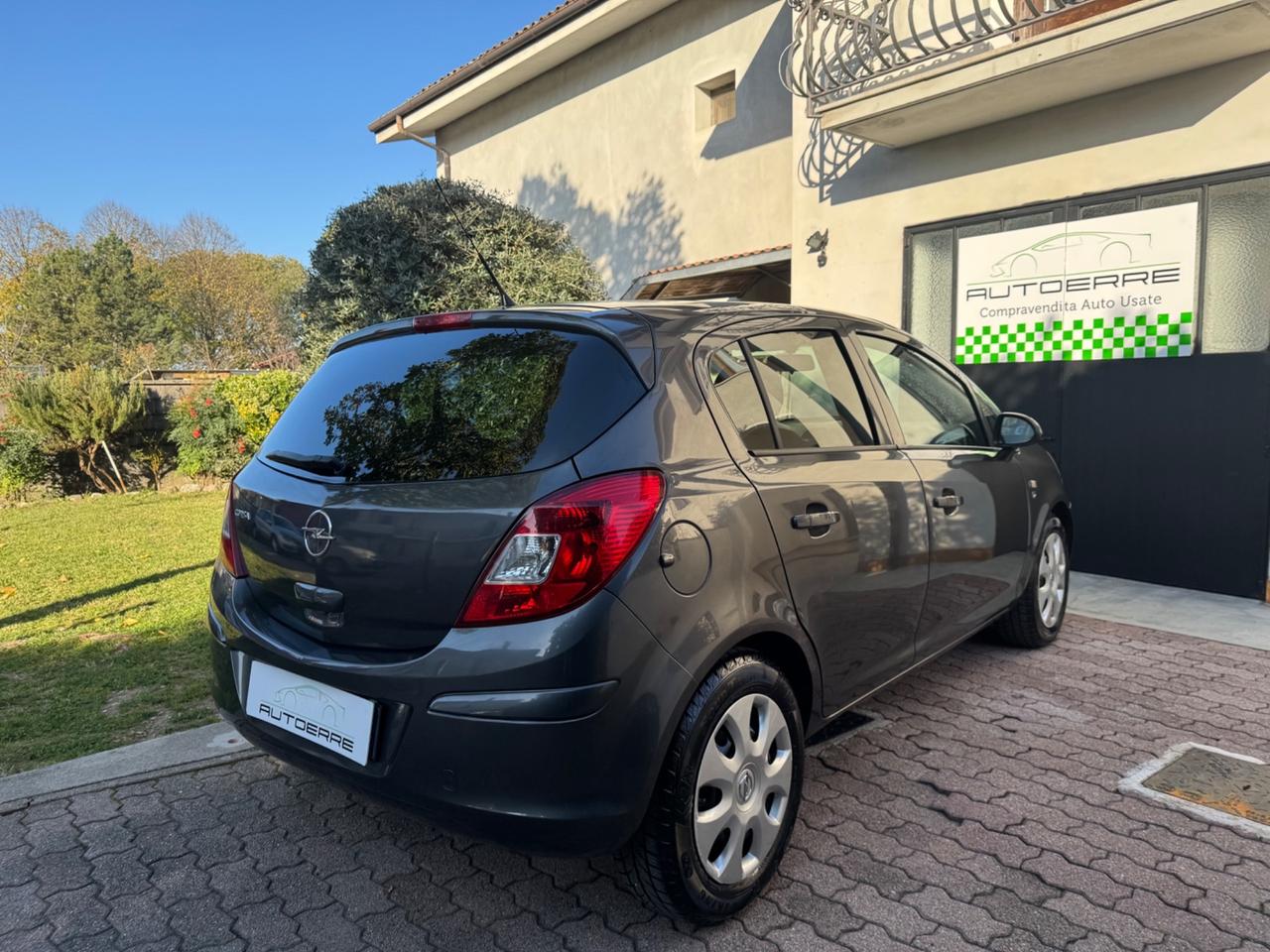 Opel Corsa 1.2 5 porte Edition