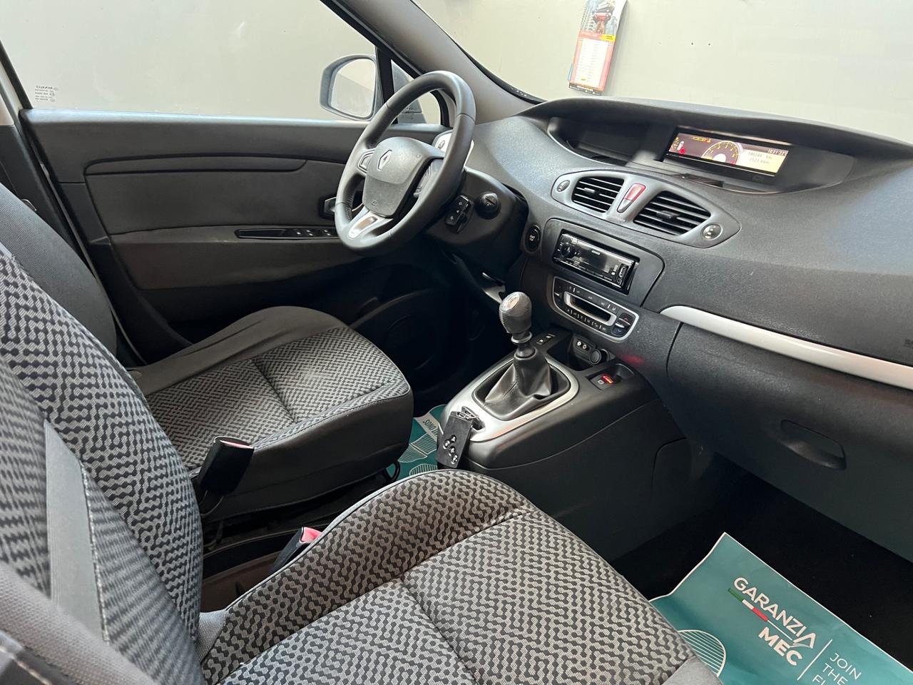 Renault Scenic Scénic X-Mod 1.5 dCi 110CV Luxe