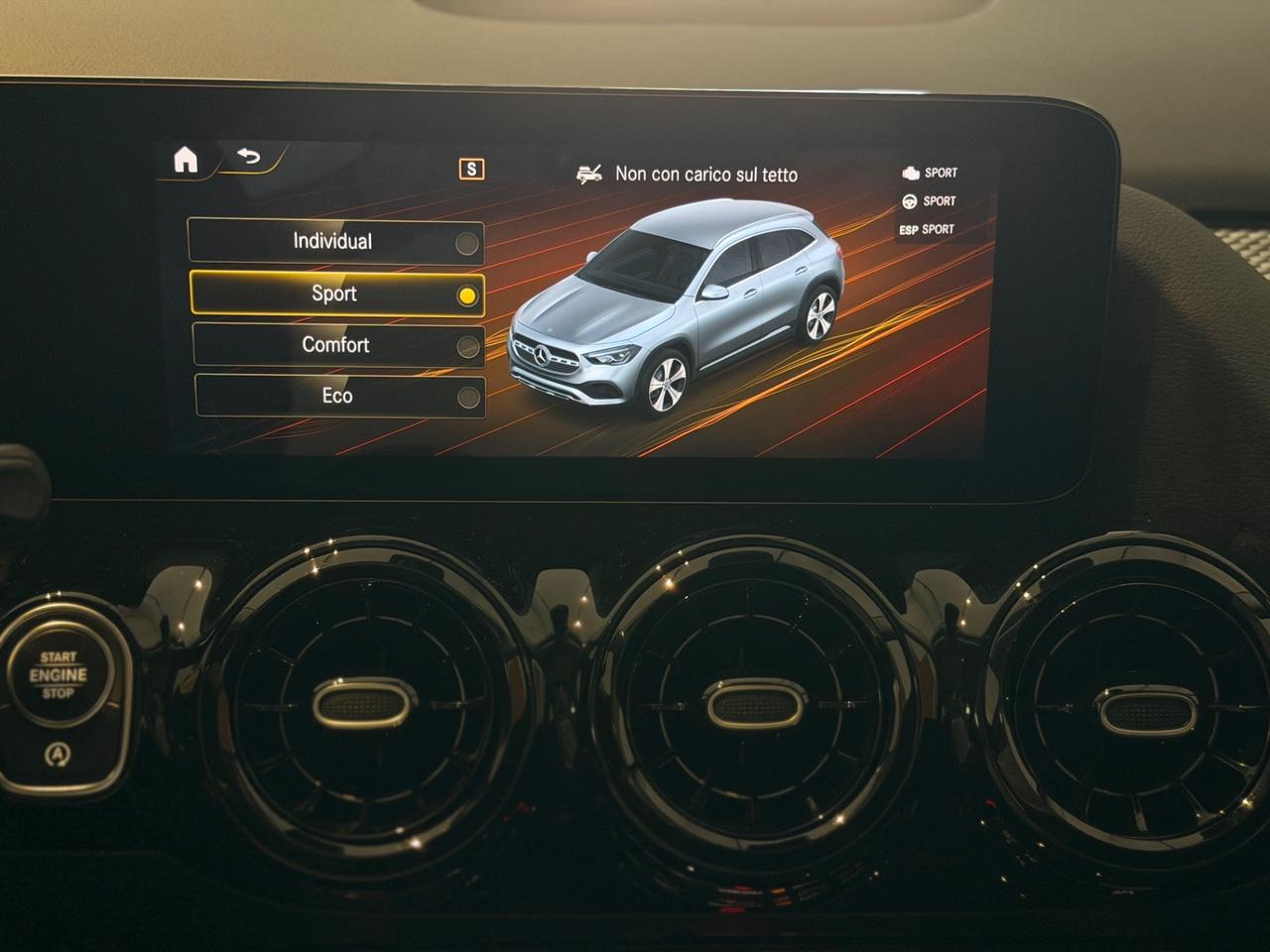 Mercedes GLA 200 d Sport 150CV TETTO/FULL LED
