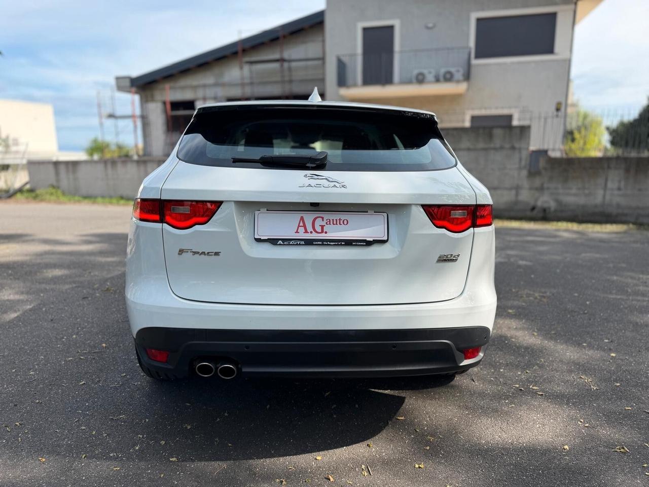 Jaguar F-Pace 2.0 D 180 CV AWD aut. Pure