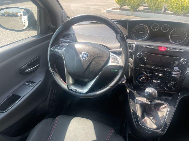 LANCIA Ypsilon 1.2 BENZ 69 CV 5 porte Silver