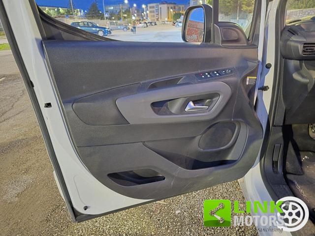 TOYOTA Proace City Verso Van 1.2 130 CV Luxury *N1*