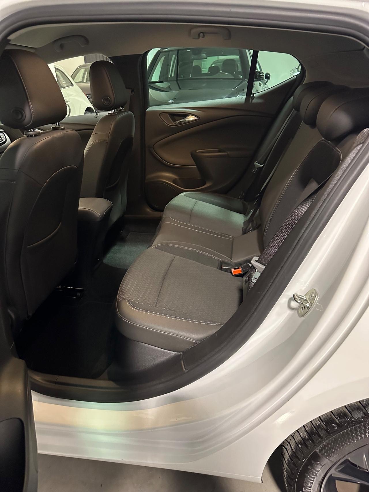 Opel Astra 1.6 CDTi 110CV Start&Stop 5 porte Innovation