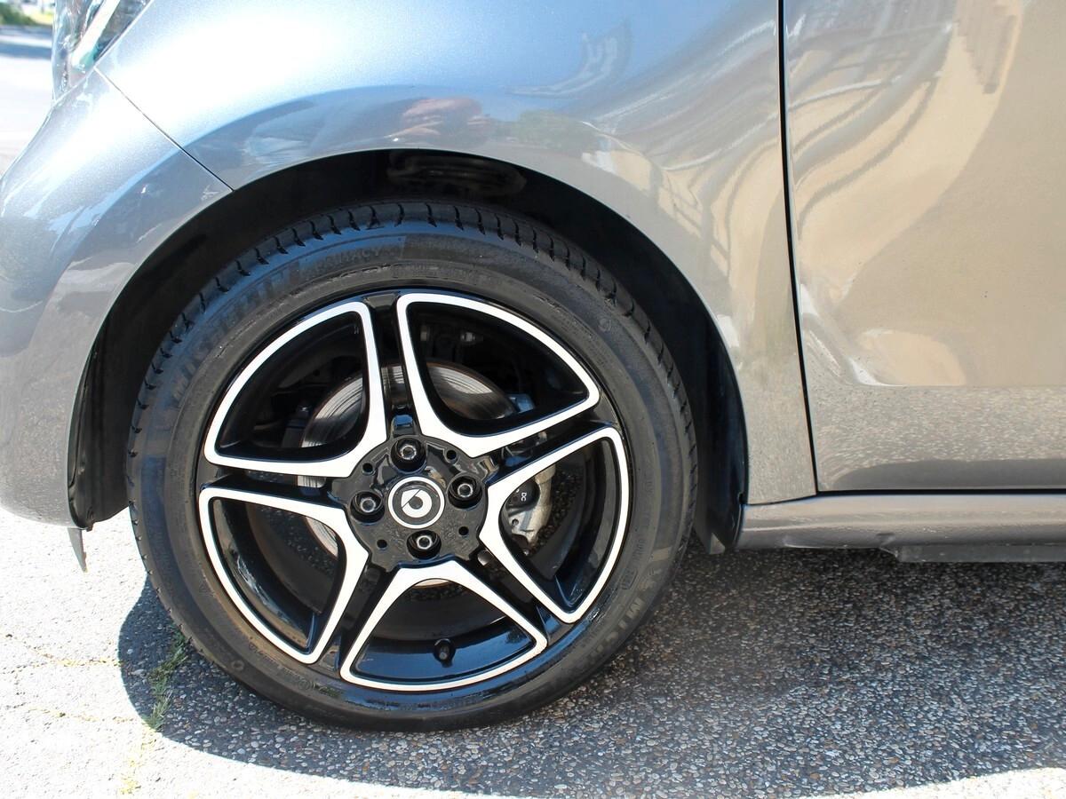 Smart ForFour EQ Pulse Cam Pdc Tetto UNIPRO IVA DEDUCIBILE