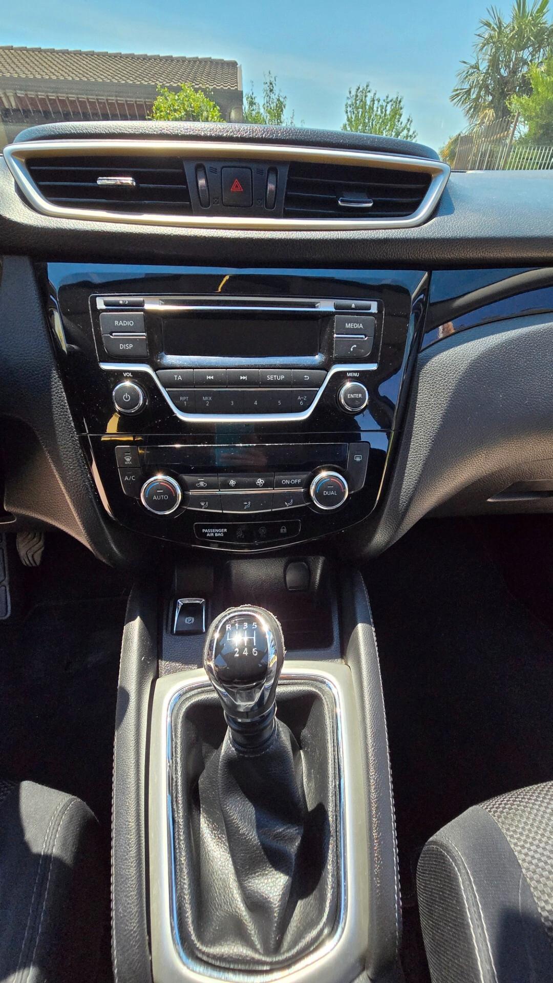 Nissan Qashqai 1.5 dCi DPF Tekna