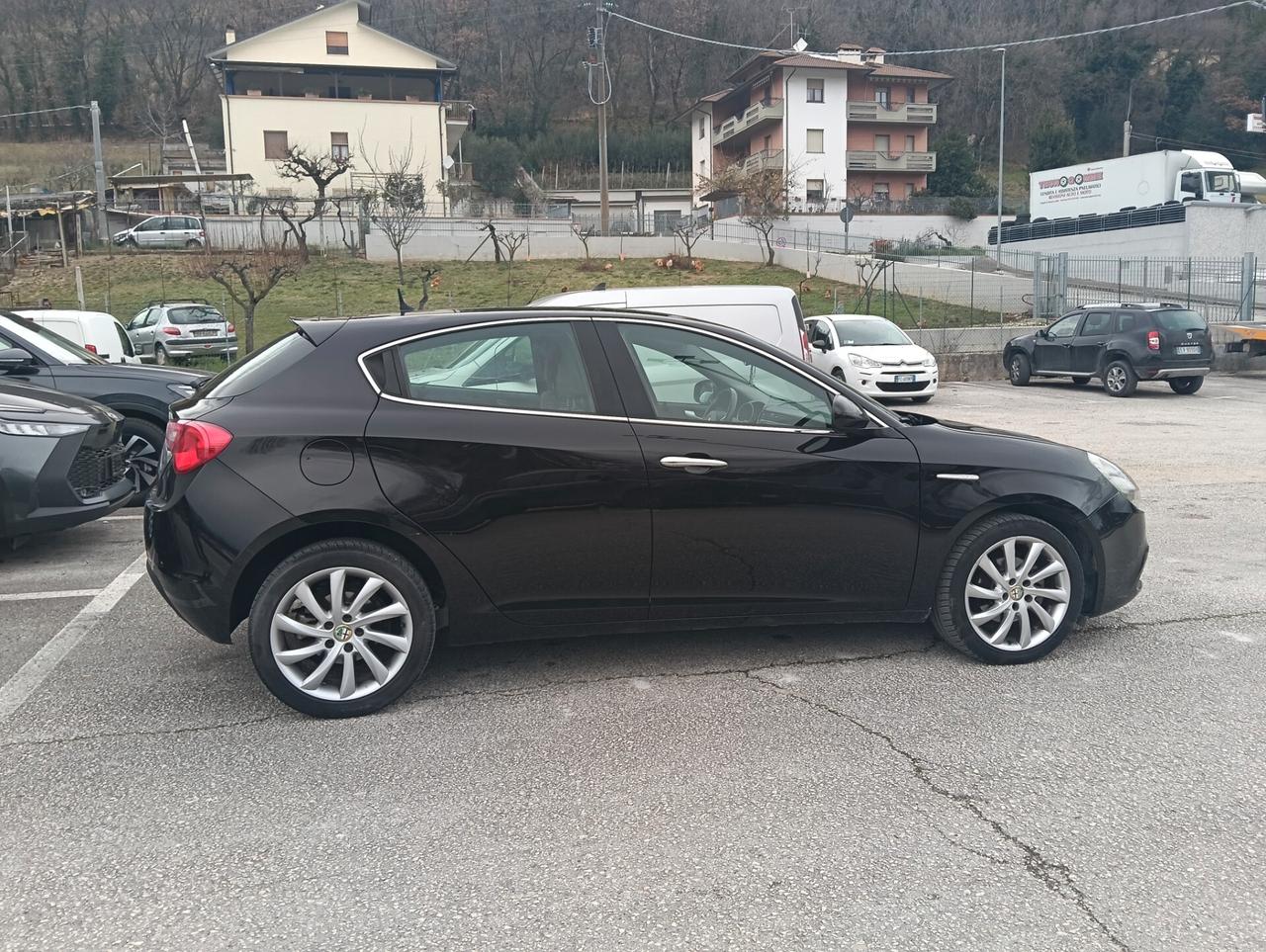 Alfa Romeo Giulietta 1.6 JTDm-2 105 CV Business