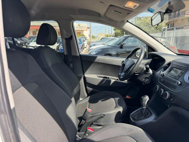 HYUNDAI i10 1.0 12V MPI TECH AUTOMATICA
