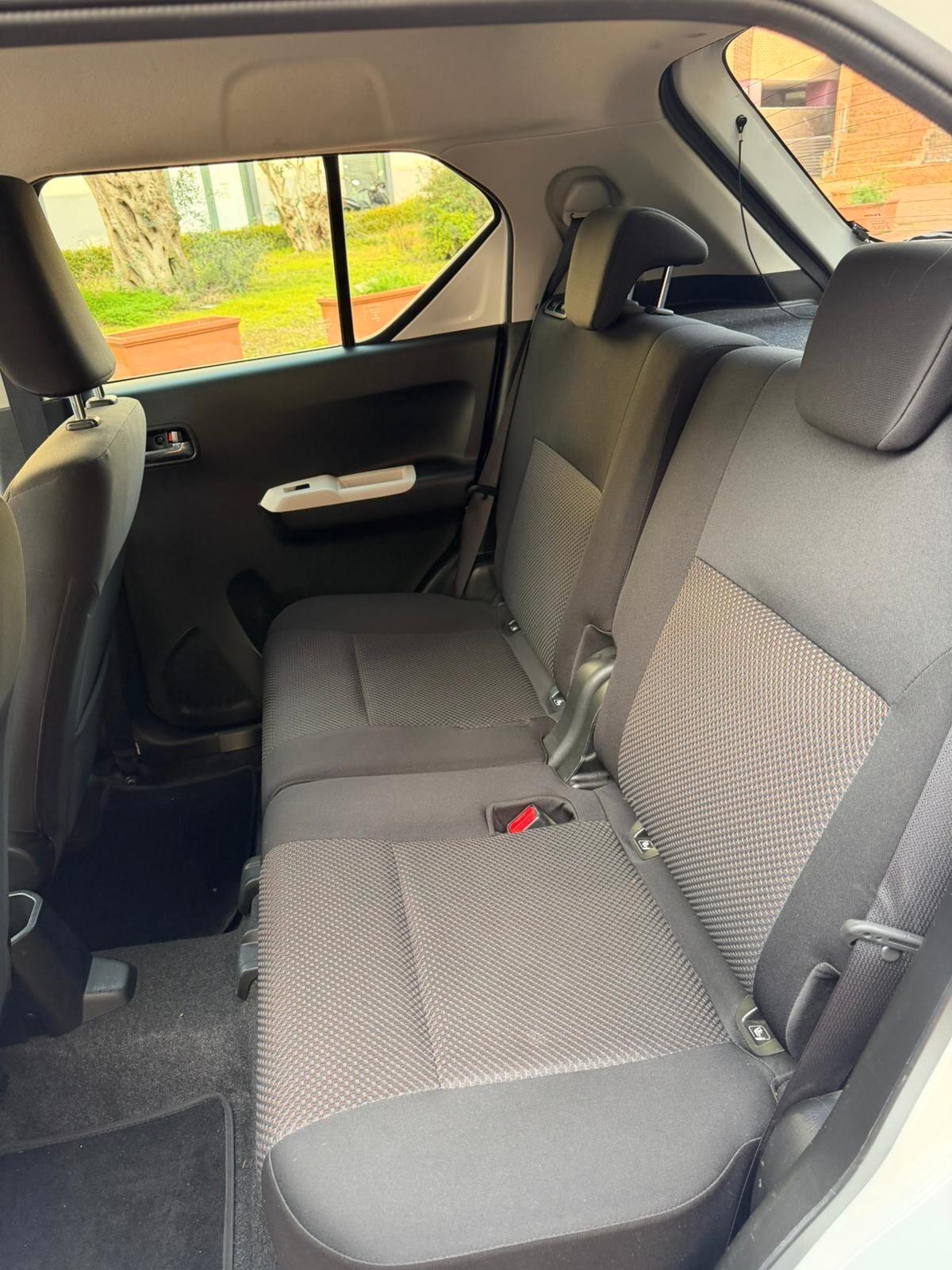 Suzuki Ignis 1.2 Dualjet Top