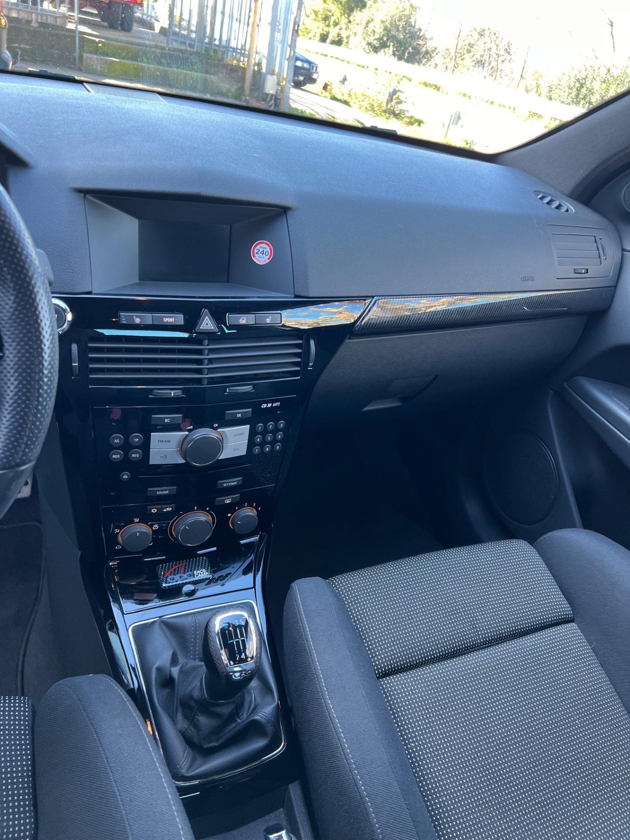Opel GT Astra opc 2.0 turbo 16v