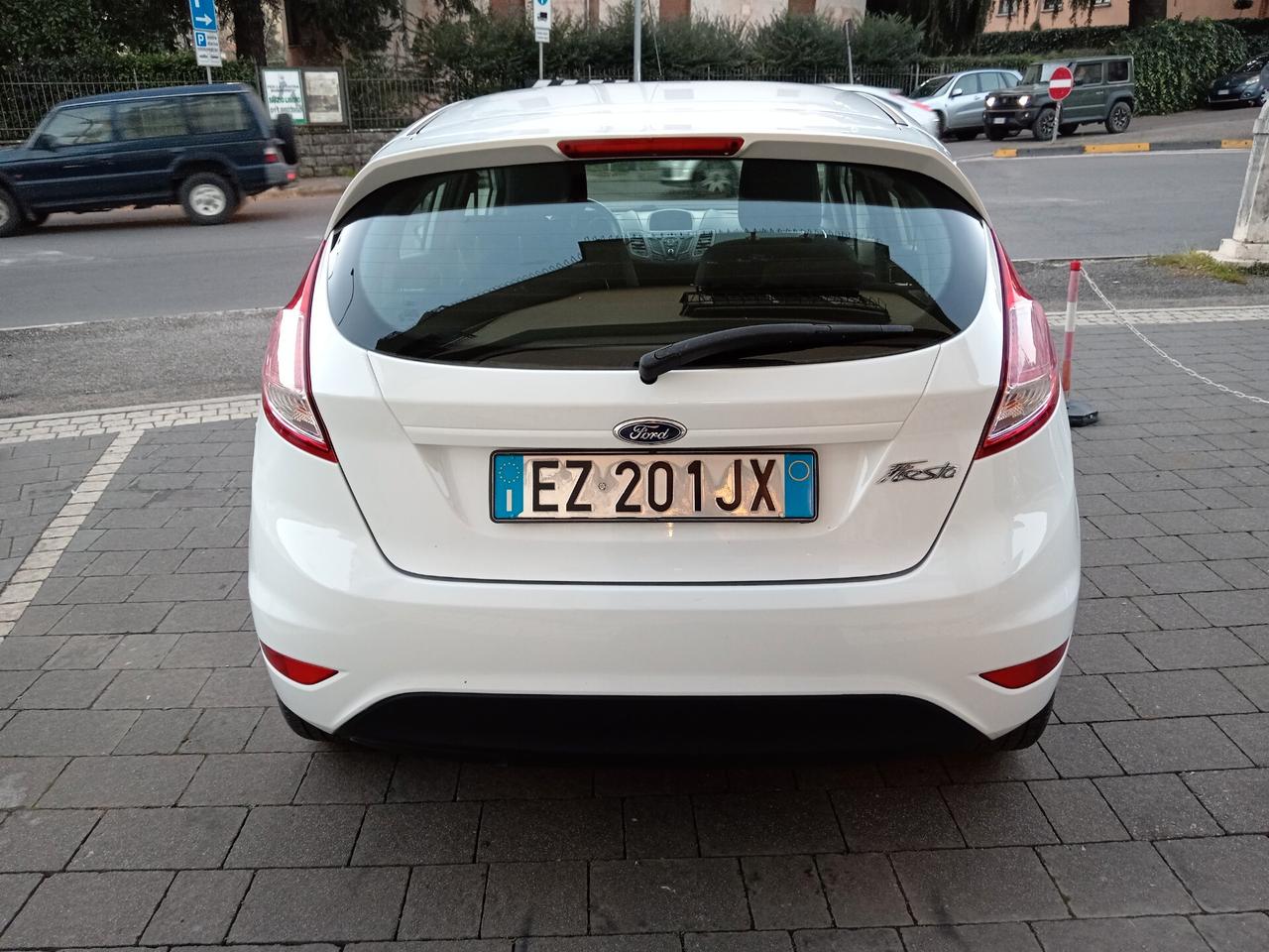 Ford Fiesta 1.4 5p. Bz.- GPL Titanium