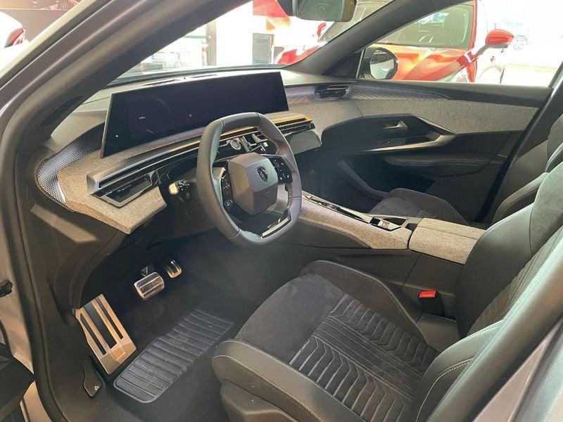 Peugeot 3008 Hybrid 136 e-DCS6 GT