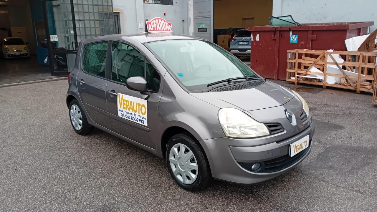 Renault Modus 1.2 16V TCE Dynamique