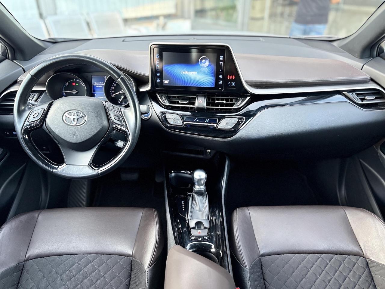 Toyota C-HR 1.8 Hybrid 98CV E6 Lounge - 2017