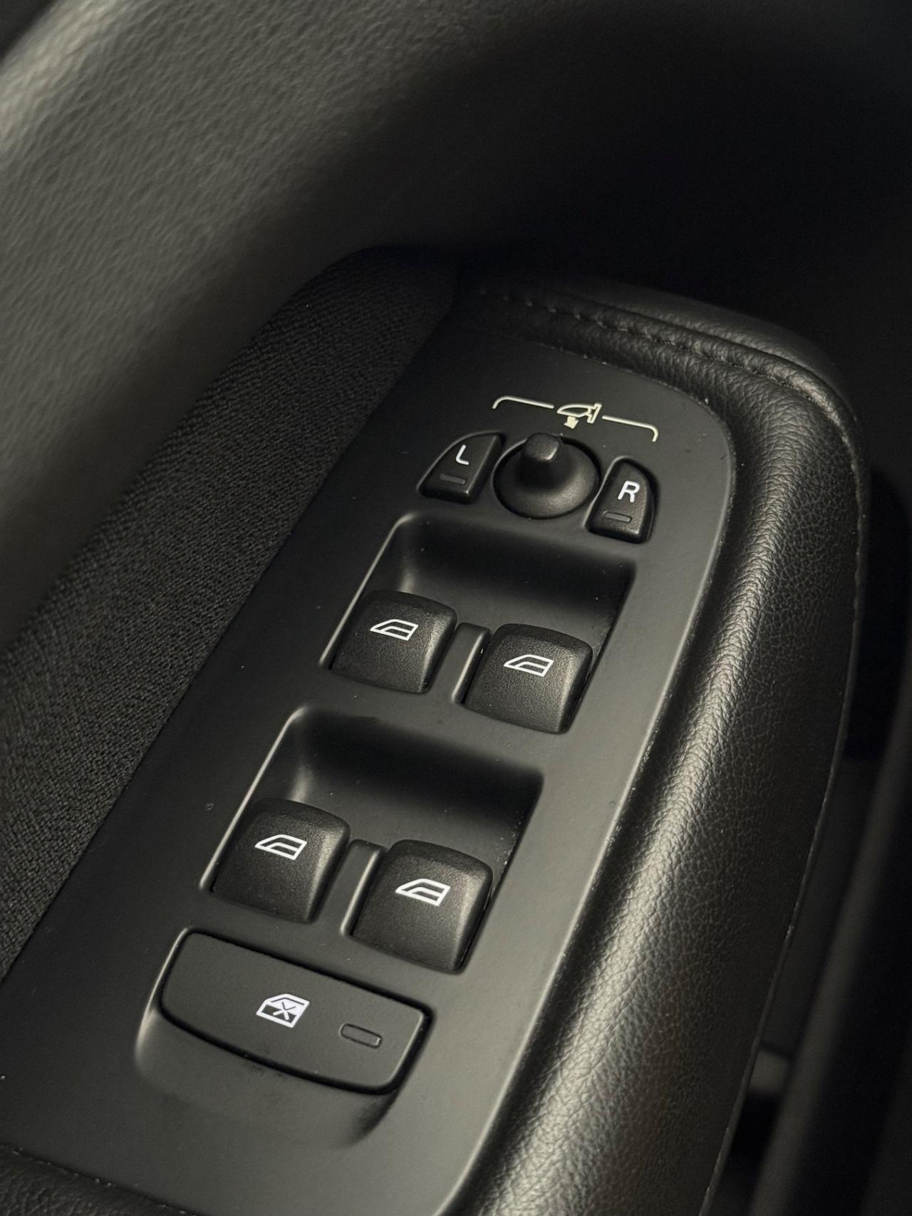 Volvo XC60 2.0 B4 197CV Momentum Geartronic