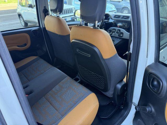 FIAT Panda 0.9 TwinAir Turbo S&S 4x4 LOUNGE bluetooth etc