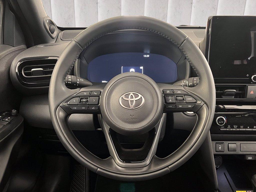 TOYOTA Yaris Cross 1.5h Lounge fwd 130cv e-cvt del 2025