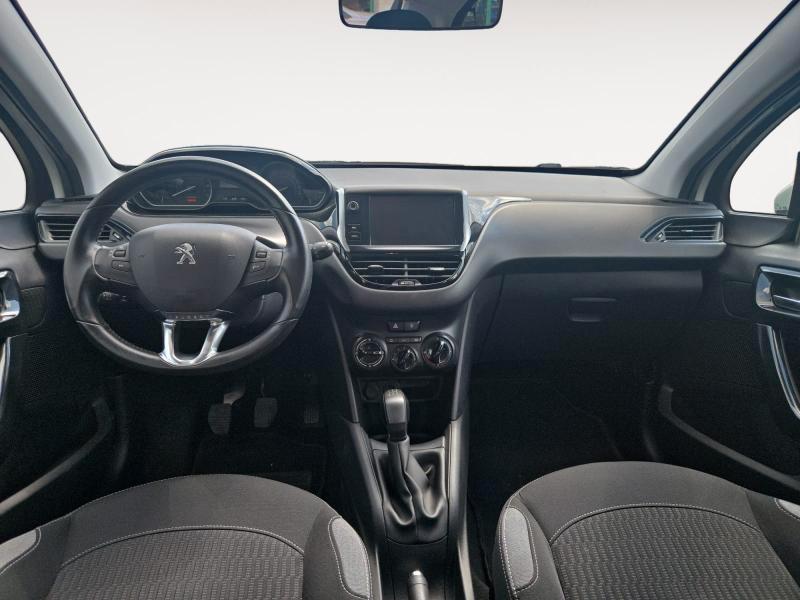 Peugeot 208 5 Porte 208 5p 1.2 puretech Active 82cv