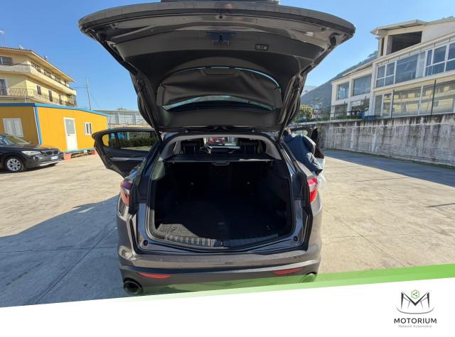 Alfa Romeo Stelvio 2.2 TD 190 CV AT8 RWD