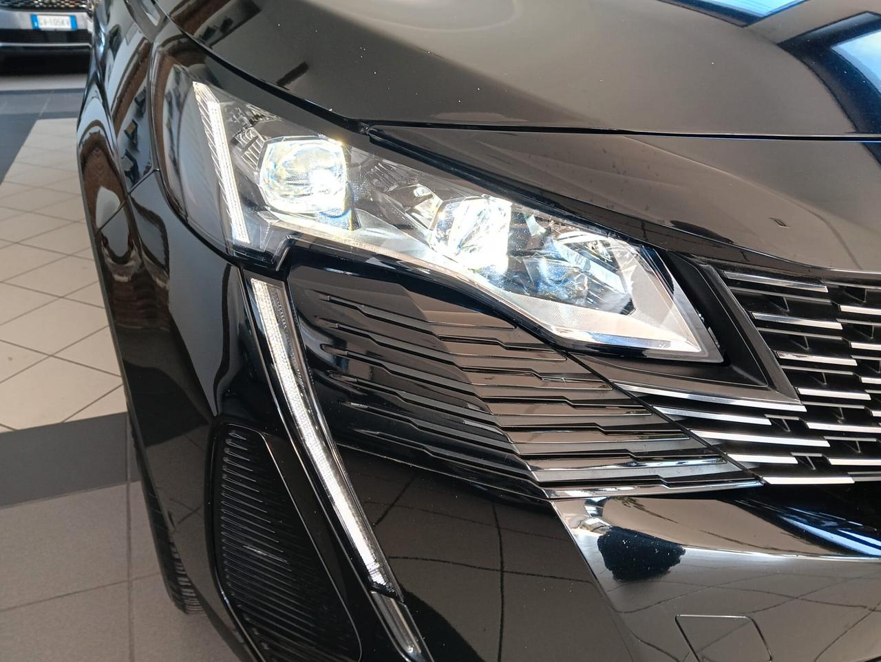 Peugeot 3008 BlueHDi 130 GT LINE cambio AUTOMATICO