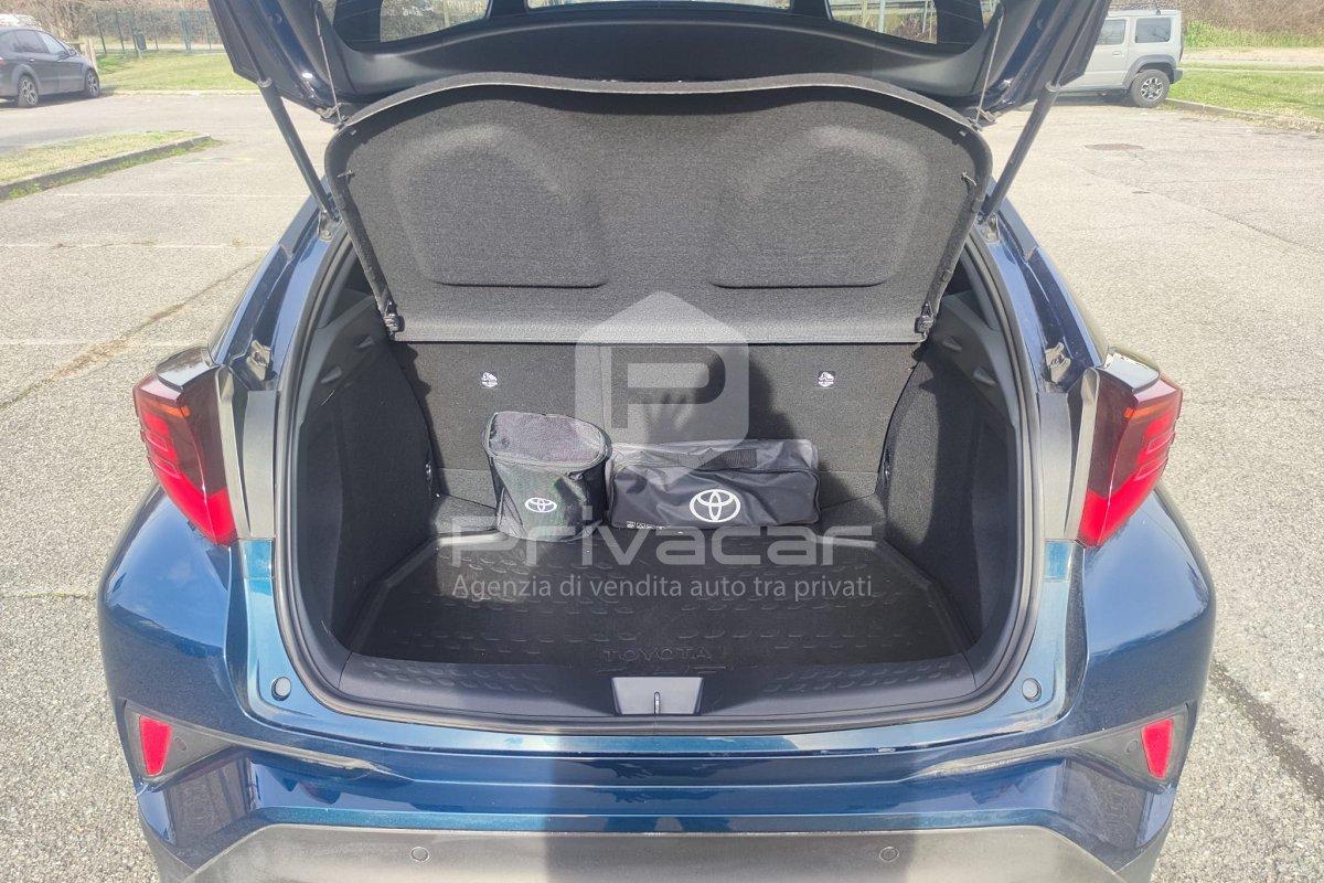 TOYOTA C-HR 1.8 Hybrid E-CVT Trend