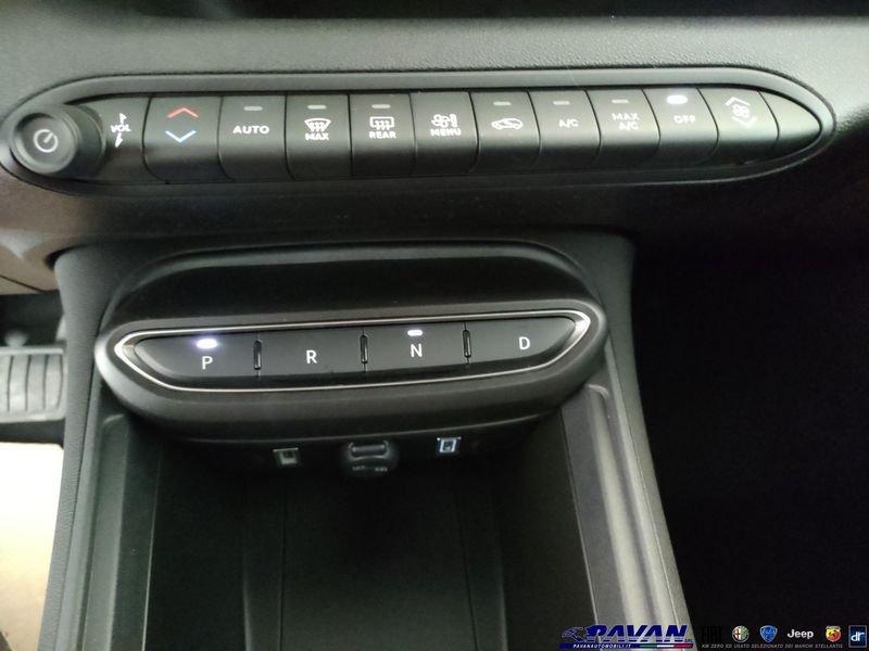 Jeep Avenger 1.2T 110cv e-Hybrid Black Edition