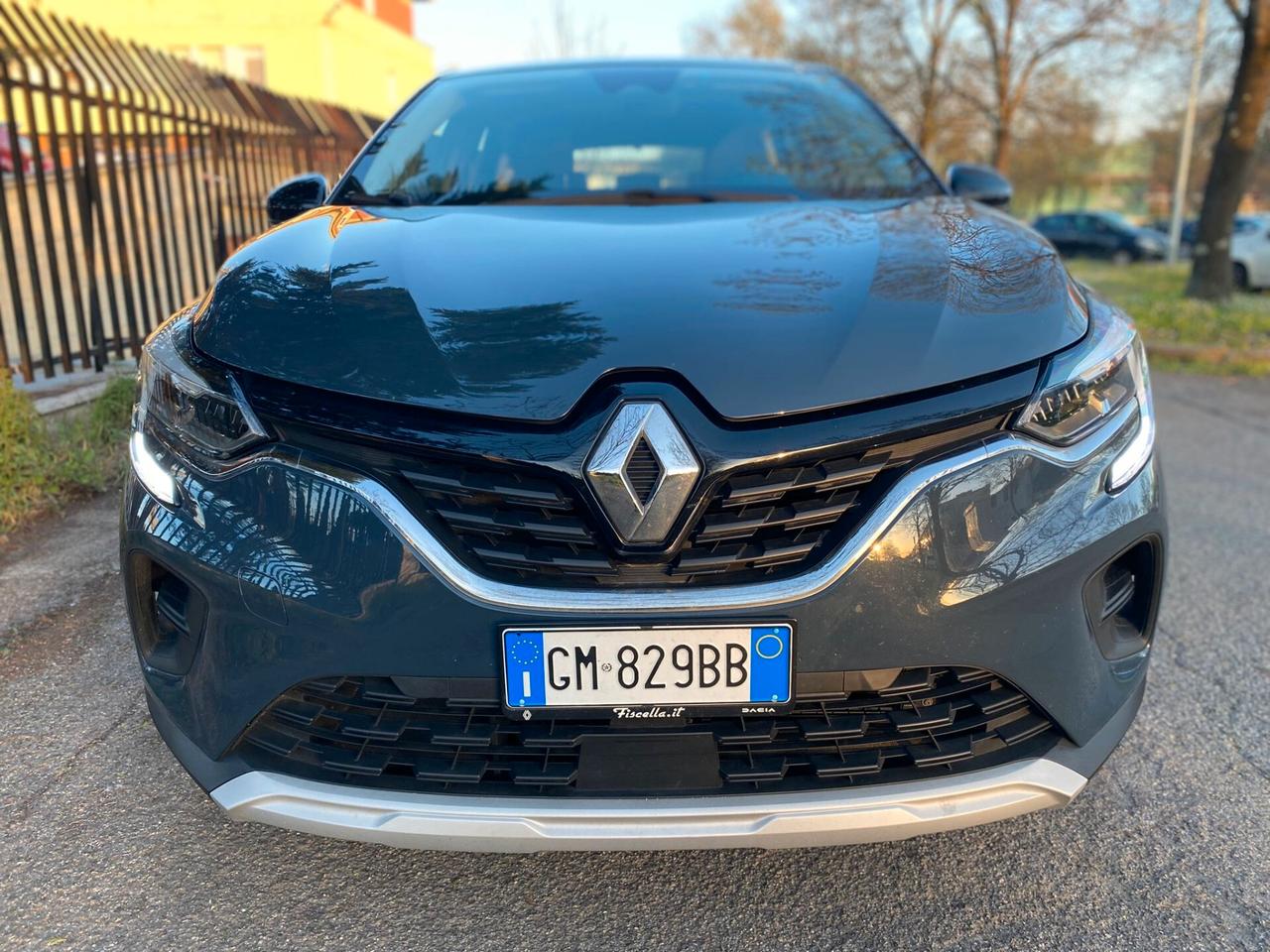 Renault Captur TCe 100 CV GPL Techno ok per neo patentati °°° gpl