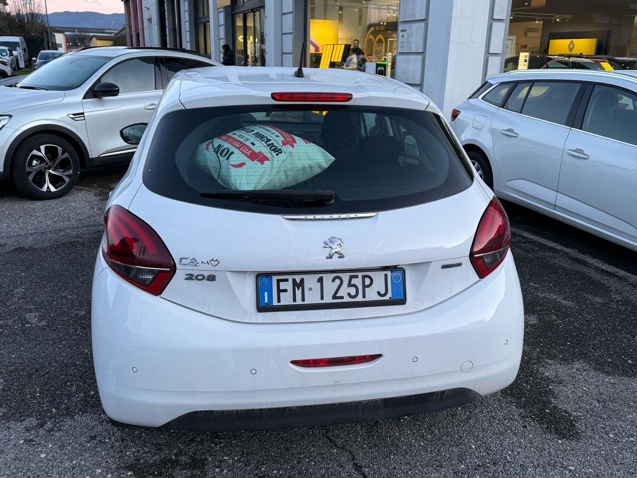 Peugeot 208 PureTech 82 5 porte Allure