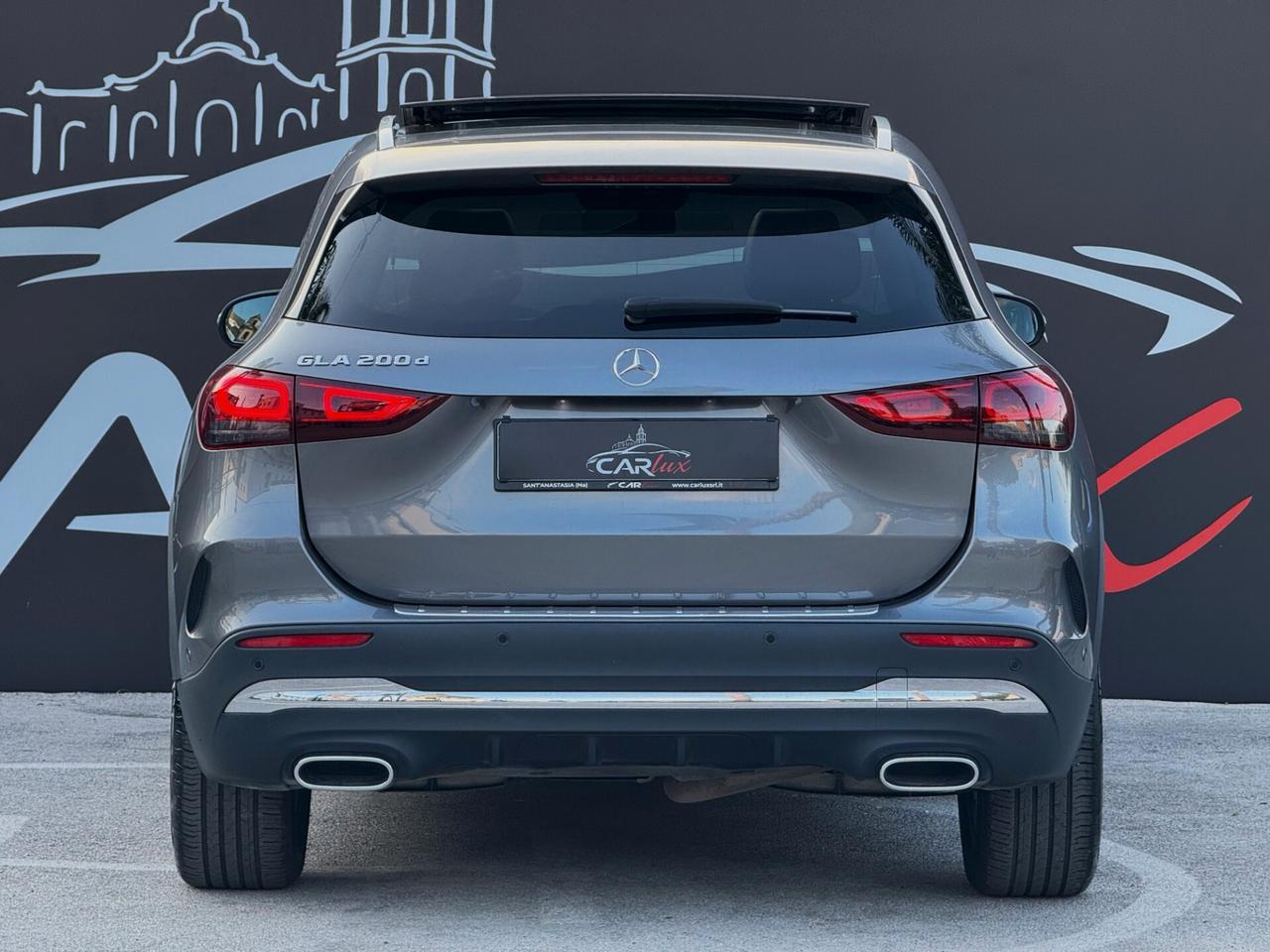 Mercedes-Benz GLA 200 d Premium Plus AMG TETTO