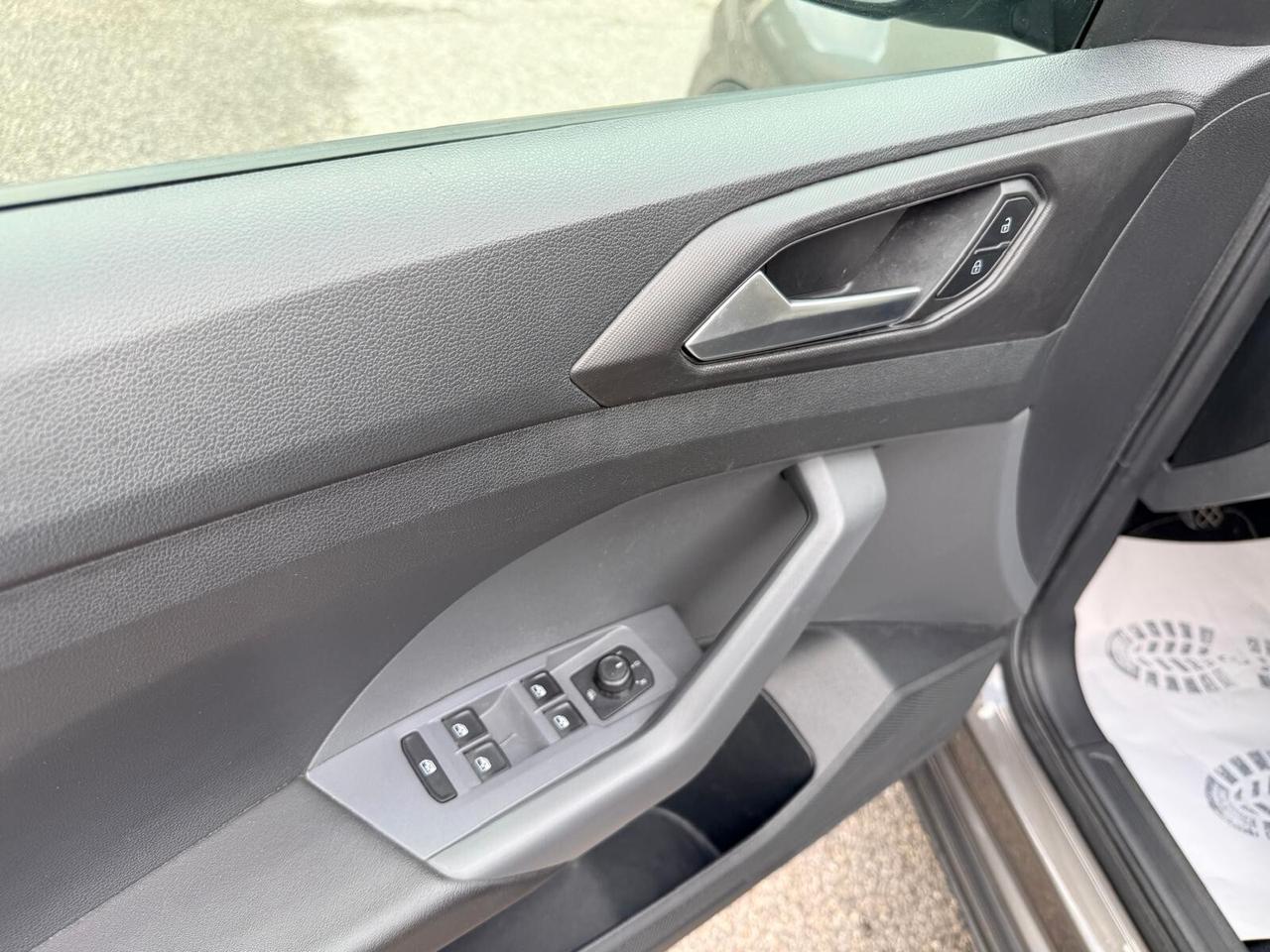 Volkswagen T-Cross 1.6 TDI SCR Urban BMT ***OK NEOPATENTATI***