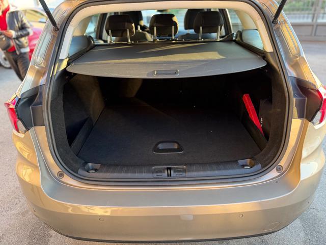 FIAT Tipo 1.4 T-Jet 120CV GPL SW Lounge