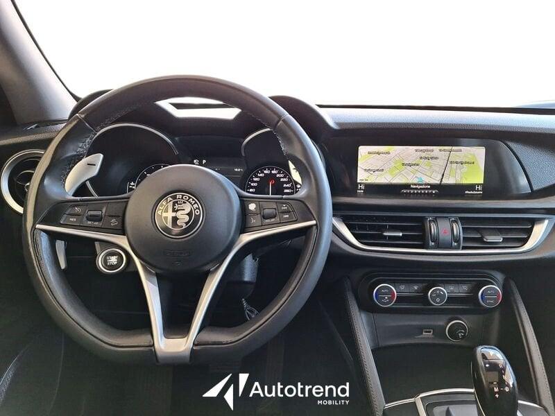 Alfa Romeo Stelvio 2.2 Turbodiesel 210 CV Automatica Q4 NAVI TETTO XENO Executive