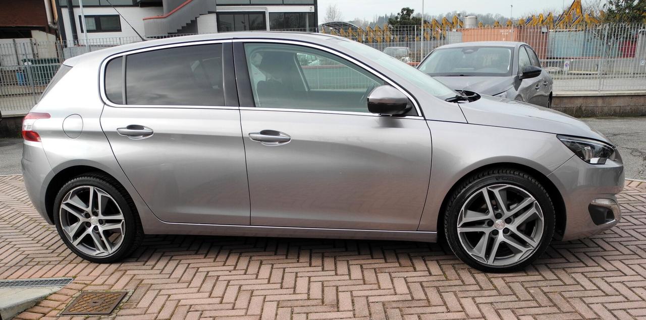Peugeot 308 BlueHDi 120 S&S Allure