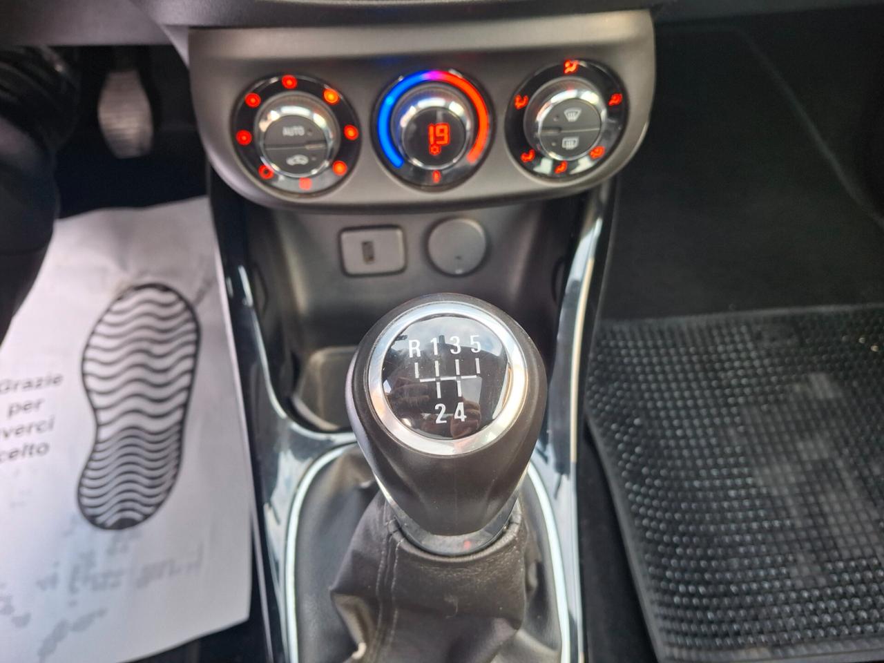 Opel Adam 1.4 87 CV GPL Tech Slam b.color