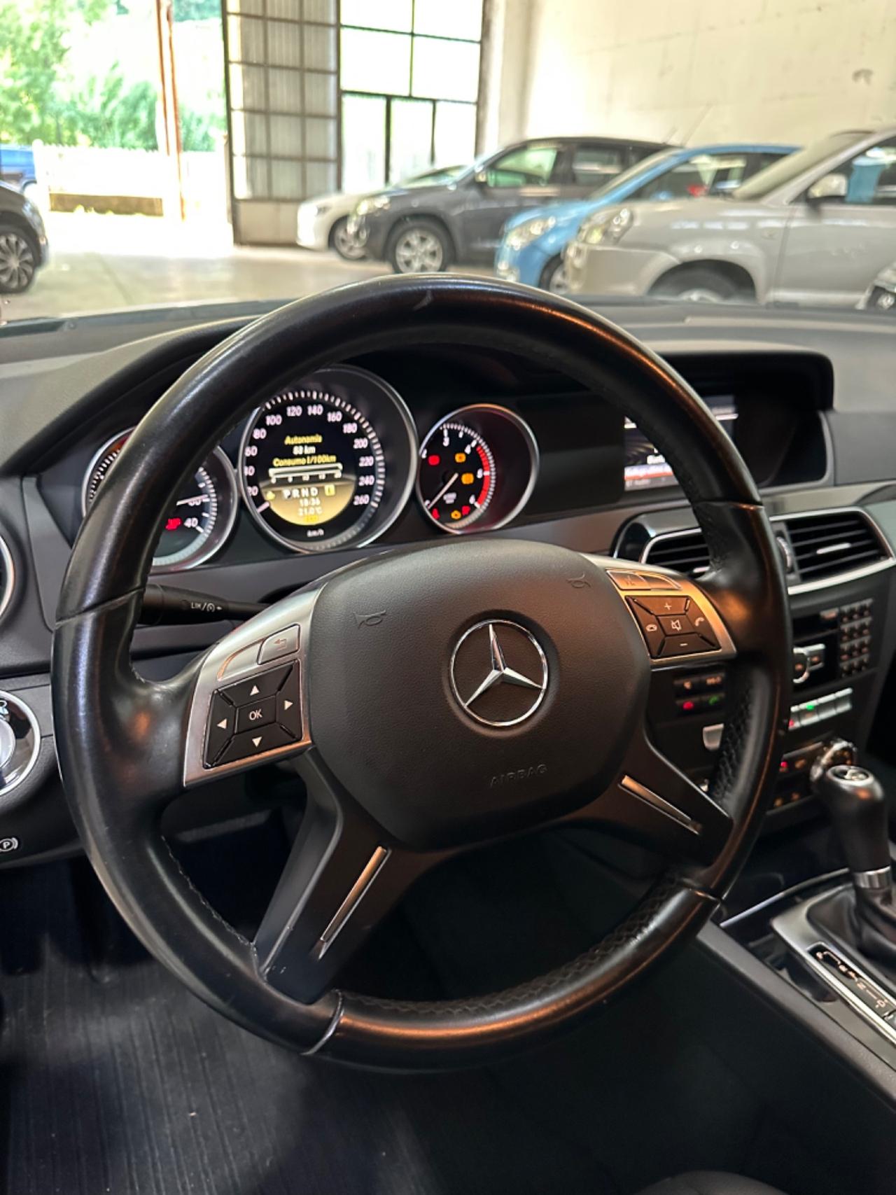 Mercedes-benz C 220 CDI BlueEFFICIENCY AVANTGARDE KMCERT