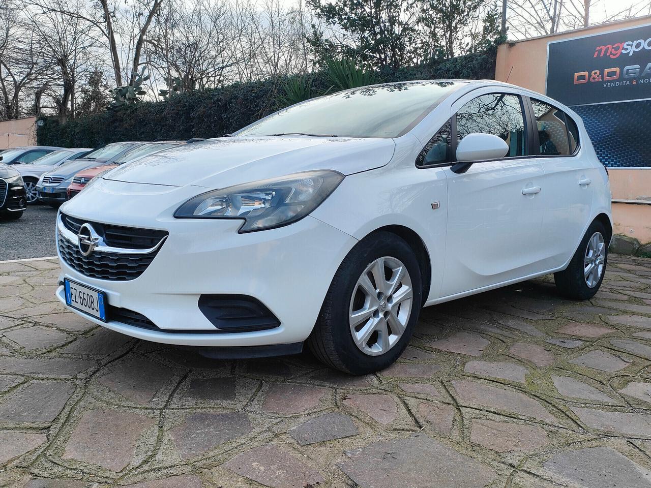 Opel Corsa 1.4 90CV 5 porte Cosmo