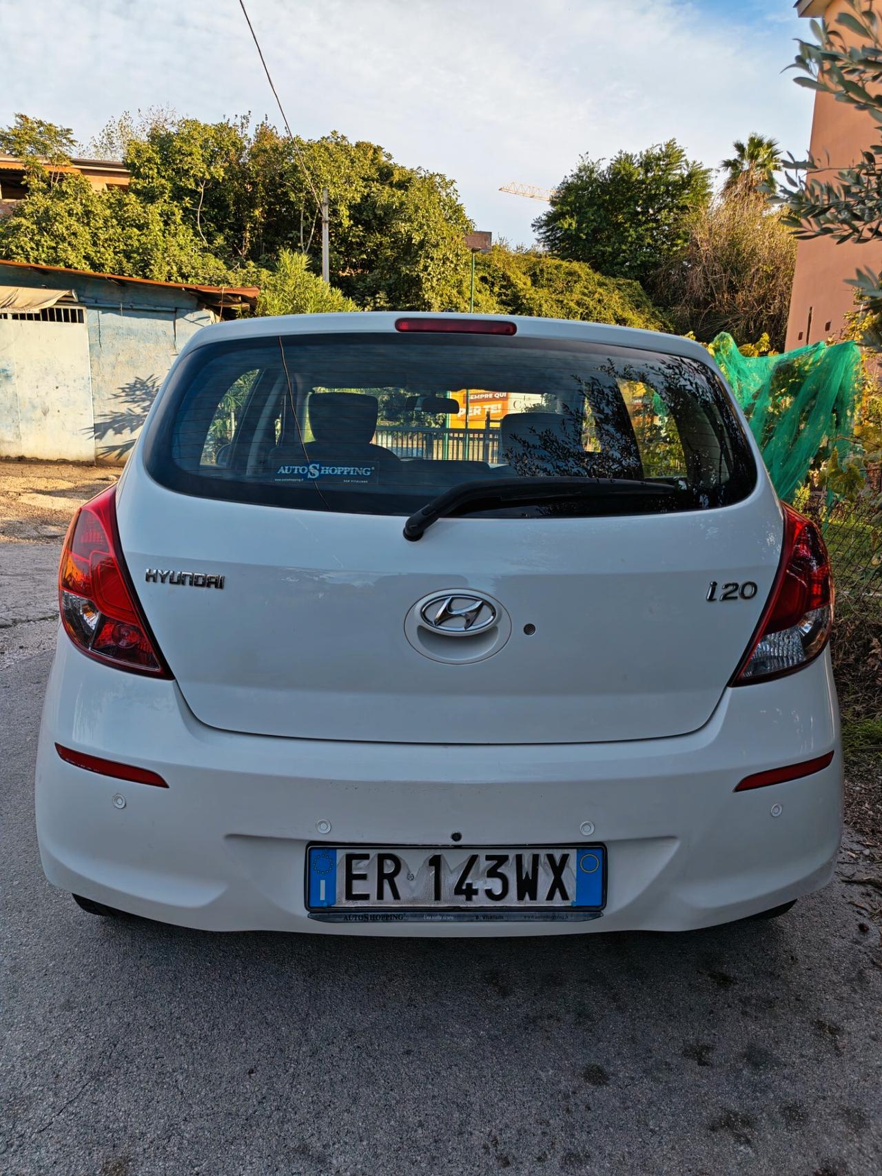 Hyundai i20 1.2 benzina CARPLAY SCHERMO 2013