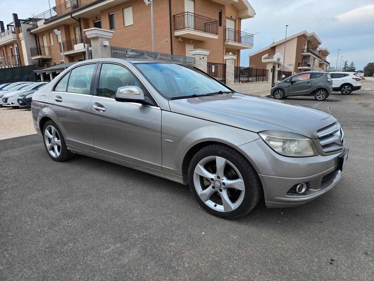 Mercedes-benz C 220