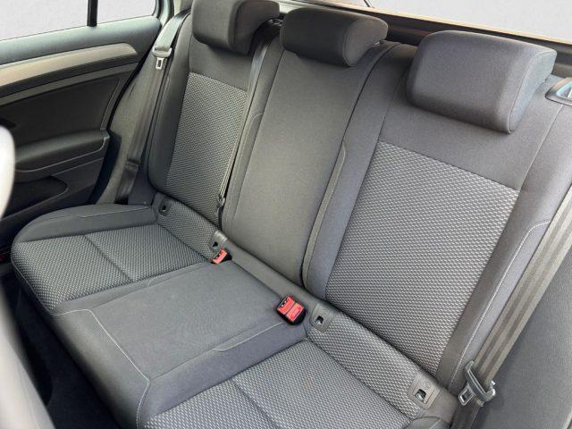 VOLKSWAGEN Golf Variant 1.6 TDI 115 CV Trendline BMT