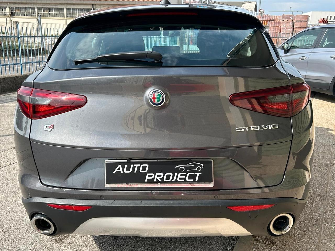Alfa Romeo Stelvio 2.2 Turbodiesel 210 CV AT8 Q4 Executive