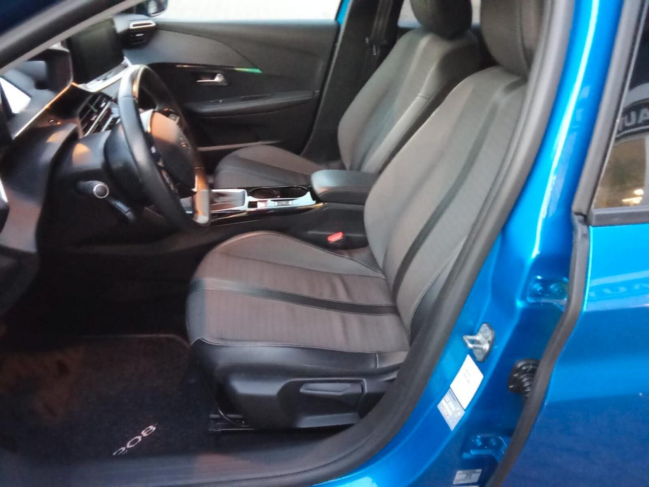 Peugeot 208 PureTech 100 Stop&Start 5 porte Allure