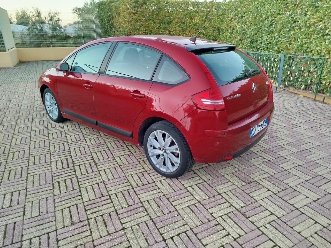 Citroen C4 1.6 BENZINA 120CV AUTOMATICO 95.000 KM