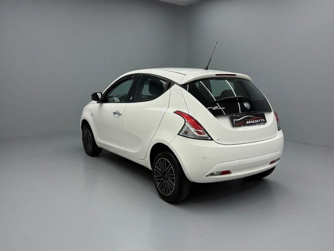 Lancia Ypsilon 0.9 TwinAir Ecochic Gold 2019
